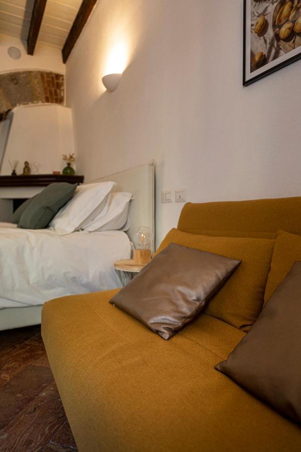Cozy House In Naviglio Grande - Homy Apartments Milan Luaran gambar