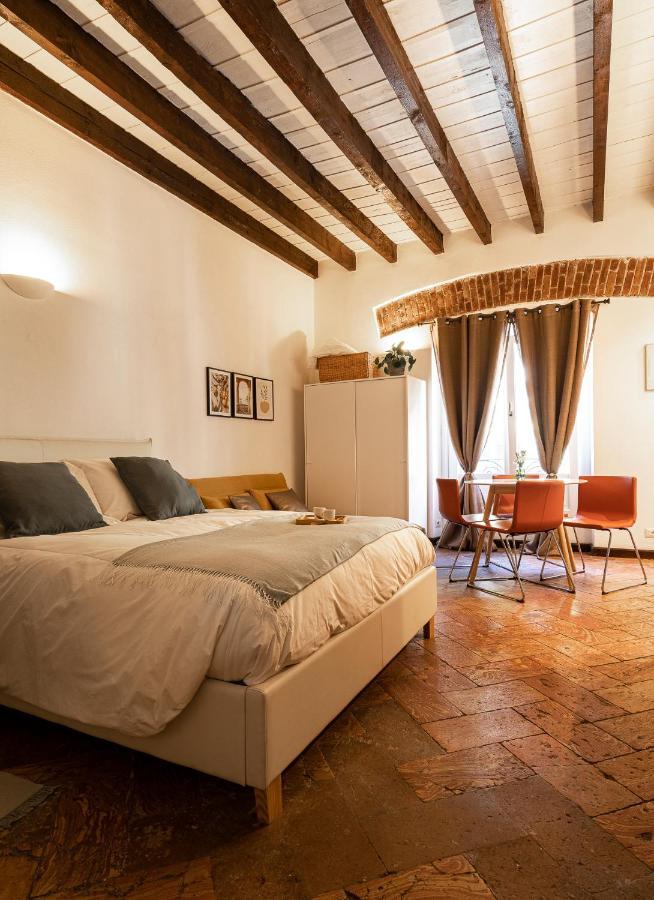 Cozy House In Naviglio Grande - Homy Apartments Milan Luaran gambar