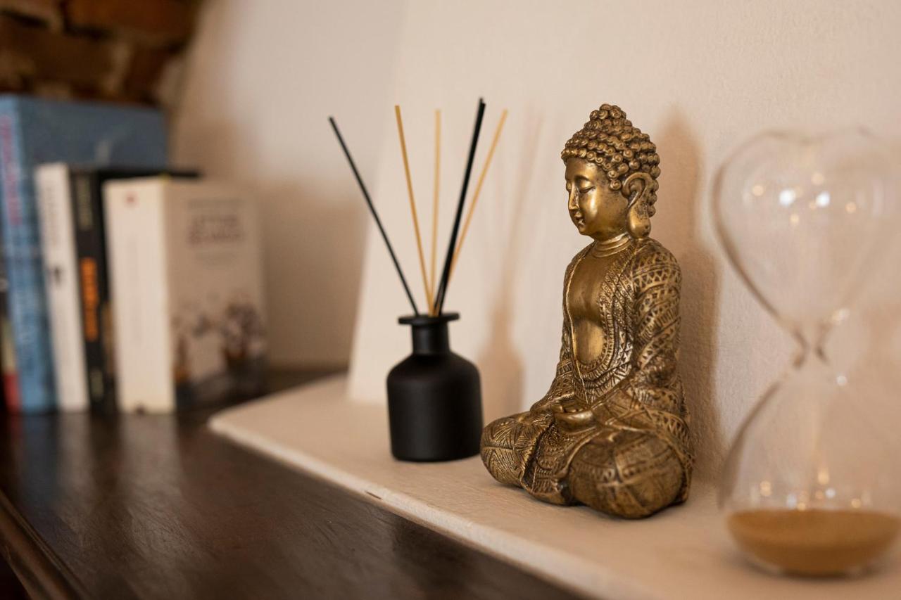 Cozy House In Naviglio Grande - Homy Apartments Milan Luaran gambar